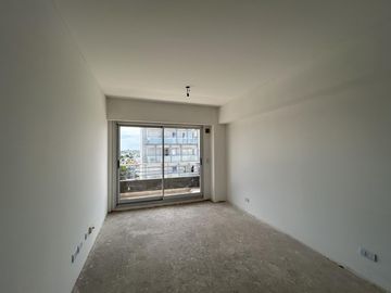 Venta Departamento / Semipiso 3 ambientes con Balcón Corrido en Villa Urquiza