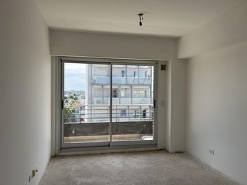 Venta Departamento / Semipiso 3 ambientes con Balcón Corrido en Villa Urquiza
