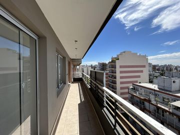 Venta Departamento / Semipiso 3 ambientes con Balcón Corrido en Villa Urquiza