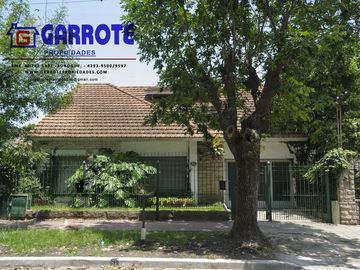 Chalet 1 cuad. estacion - Rafael Calzada