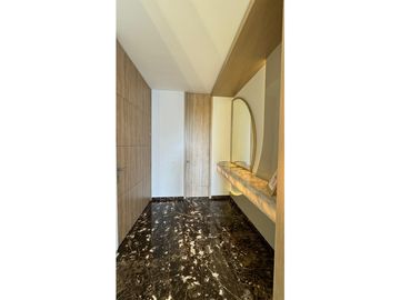 VENTA DE APARTAMENTO EN BUEN SECTOR DE LA CIUDAD