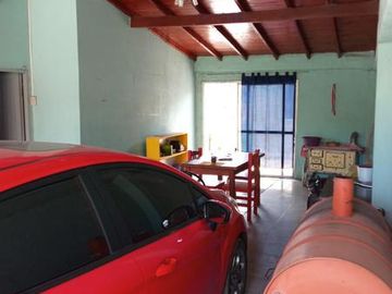 Casa - Claypole