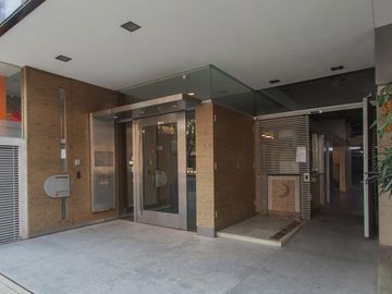 Departamento Monoambiente con Patio en inmejorable zona de Rosario !