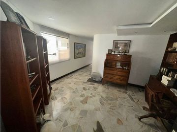 Apartamento en venta en conjunto residencial Barrio Normandía Cali