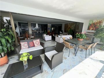 Apartamento en venta en conjunto residencial Barrio Normandía Cali