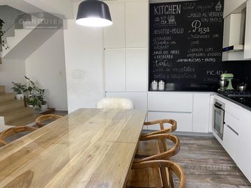 HERMOSO DEPARTAMENTO TIPO DUPLEX