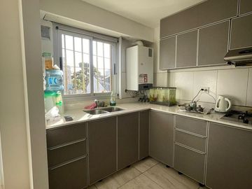Departamento en  venta de 4 ambientes con dos baños  - Wilde