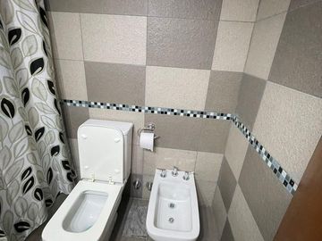Departamento en  venta de 4 ambientes con dos baños  - Wilde