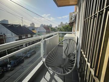 Departamento en  venta de 4 ambientes con dos baños  - Wilde