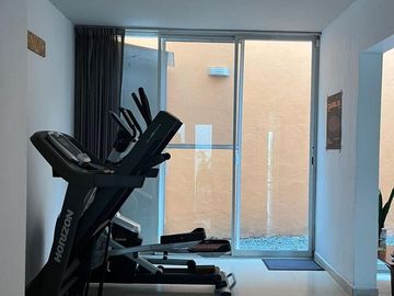 CASA EN VENTA EN EL CORTIJO CON AMPLIA TERRAZA