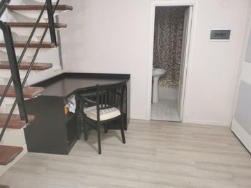 Piso en duplex a con balcon saliente y vista al mar