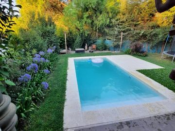 Venta de excelente casa en el Barrio Los Paraisos en Cardales! DIVINA!