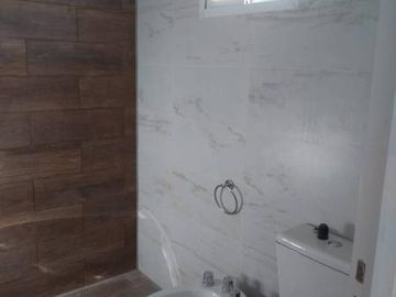 VENDO HERMOSO DPTO A ESTRENAR EN ZONA JERARQUICOS