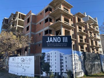 VENTA - DEPARTAMENTO 2 AMBIENTES MAR DE AJO -   FRENTE AL MAR JANO III