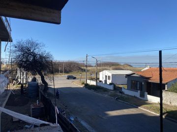 VENTA - DEPARTAMENTO 2 AMBIENTES MAR DE AJO -   FRENTE AL MAR JANO III