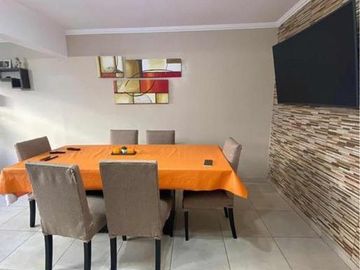 PH en venta - 2 Dormitorios 2 Baños - 85Mts2 - Morón