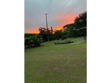 Se Vende Casa campestre Condominio Cerrado Club Campestre