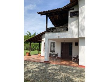 Se Vende Casa campestre Condominio Cerrado Club Campestre