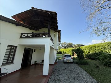 Se Vende Casa campestre Condominio Cerrado Club Campestre
