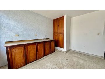 Casa bifamiliar de dos pisos más terraza en venta Barrio Santa Bárbara