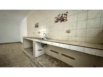 Casa bifamiliar de dos pisos más terraza en venta Barrio Santa Bárbara