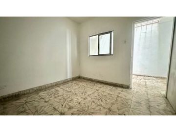 Casa bifamiliar de dos pisos más terraza en venta Barrio Santa Bárbara