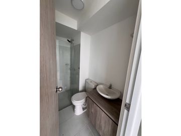 Arriendo Apartamento piso 13 en Cerritos