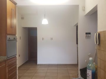 Casa en Venta-única en el barrio