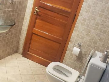 Casa en Venta-única en el barrio