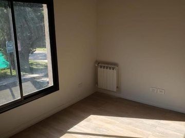 DUPLEX EN CASAS DEL PILAR KM 55 - COCHERA - SIN EXPENSAS - A ESTRENAR - FINANCIACION PROPIA