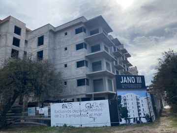 VENTA - DEPARTAMENTO 2 AMBIENTES MAR DE AJO -  FRENTE AL MAR