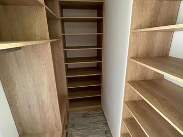 Casa en venta - 3 Dormitorios 4 Baños - Cocheras - 216,50Mts2 - El Naudir, Escobar