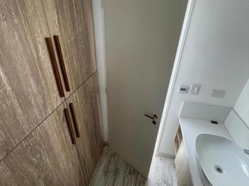 Casa en venta - 3 Dormitorios 4 Baños - Cocheras - 216,50Mts2 - El Naudir, Escobar