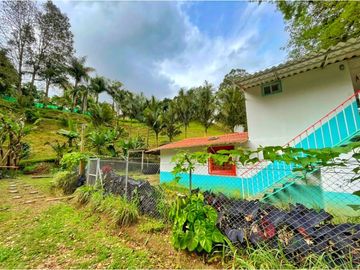 Se Vende Casa Hostal Campestre en Salento Quindio