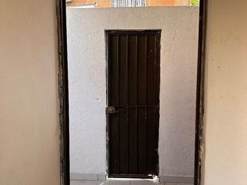 VENDO CASA EN LAGO DE GUADALUPE $4,100,000