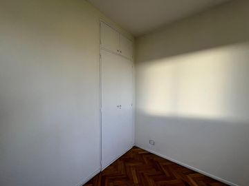 Departamento cuatro ambientes a la venta en Wilde