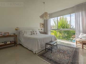 Casa con 3 dormitorios en venta en  Los Sauces - Nordelta