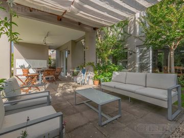 Casa con 3 dormitorios en venta en  Los Sauces - Nordelta