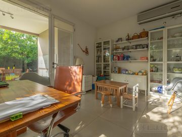 Casa con 3 dormitorios en venta en  Los Sauces - Nordelta