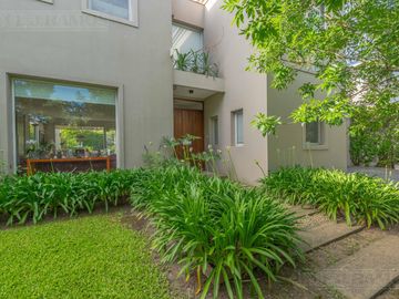 Casa con 3 dormitorios en venta en  Los Sauces - Nordelta
