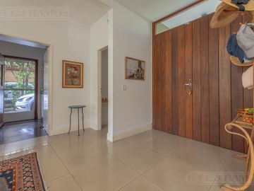 Casa con 3 dormitorios en venta en  Los Sauces - Nordelta