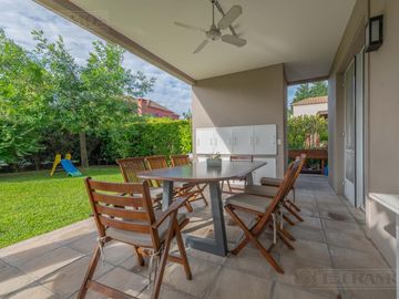 Casa con 3 dormitorios en venta en  Los Sauces - Nordelta