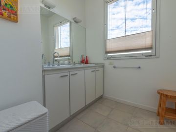 Casa con 3 dormitorios en venta en  Los Sauces - Nordelta