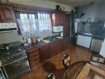 Hermosa casa  Hernandez  872-San Bernardo.