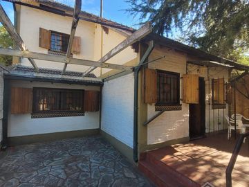 Hermosa casa  Hernandez  872-San Bernardo.