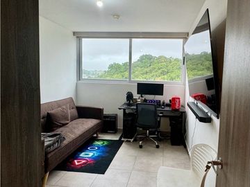 Apartamento en venta PH Hacienda del Golf - Brisas del Golf (YM)