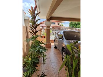 VENTA DE CASA EN VILLAS DEL GOLF cv