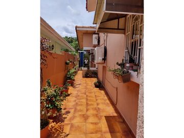 VENTA DE CASA EN VILLAS DEL GOLF cv