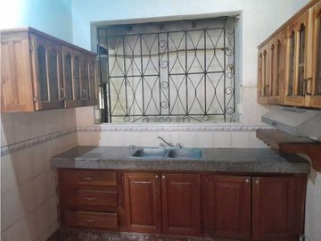Sea Confiable vende amplia y céntrica propiedad en Las Tablas.