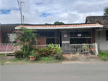 Sea Confiable vende amplia y céntrica propiedad en Las Tablas.